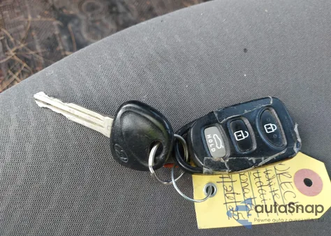 2016 Hyundai Elantra Se/Sport/Limited from USA, damaged, VIN 5NPDH4AE4GH746511